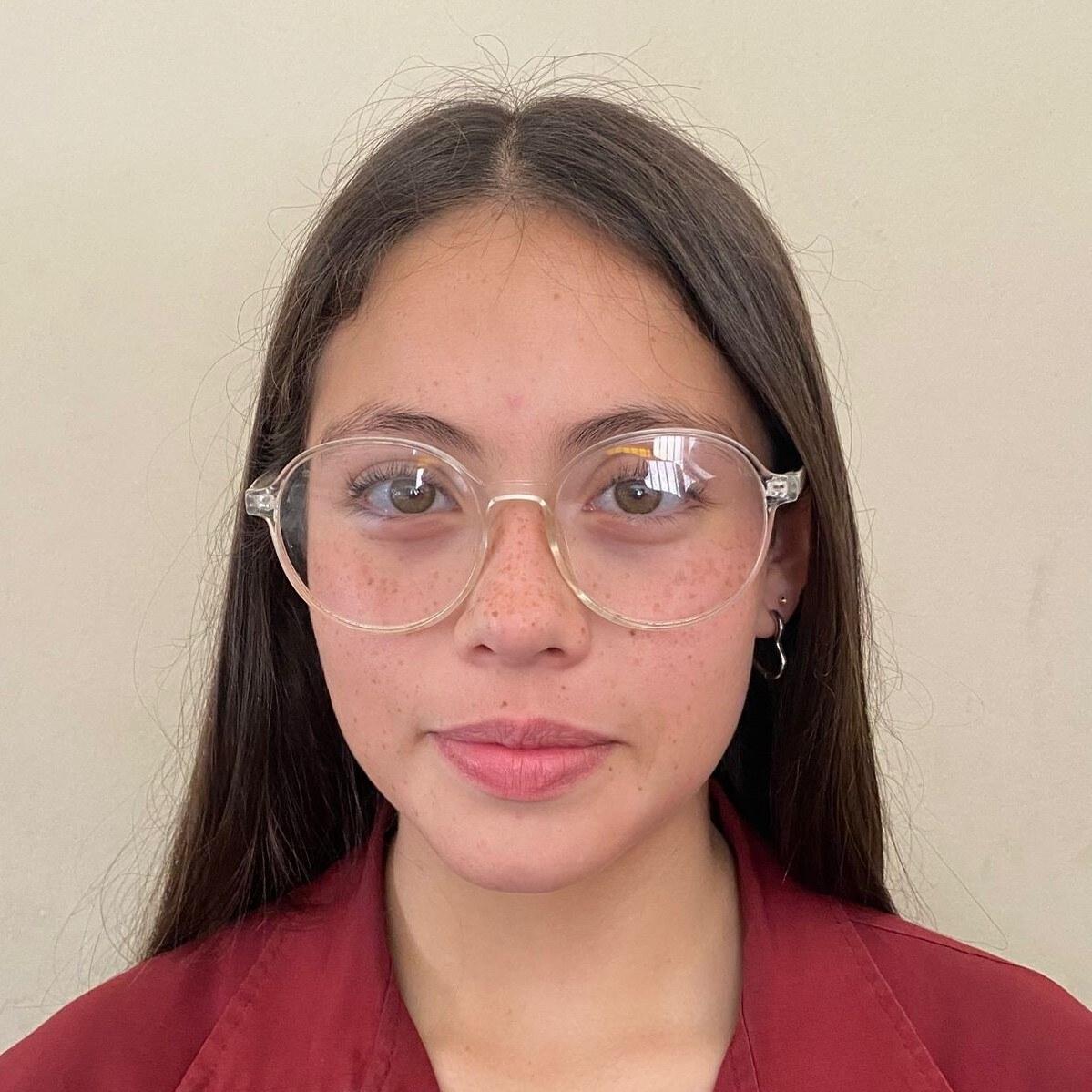 Almudena Paz Formano Oro